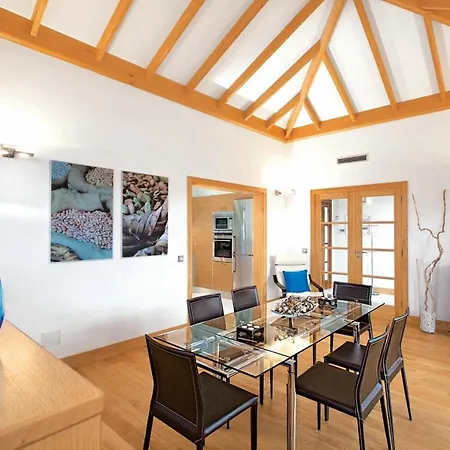 Villa Mamma Mia Ii